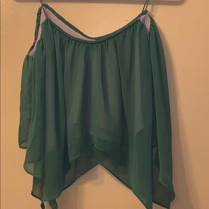 Gianni Bini green flowy blouse